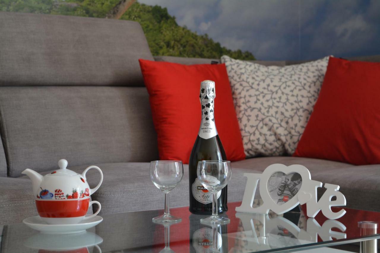 Apartament Ibiza Przy Plazy Rewal Εξωτερικό φωτογραφία