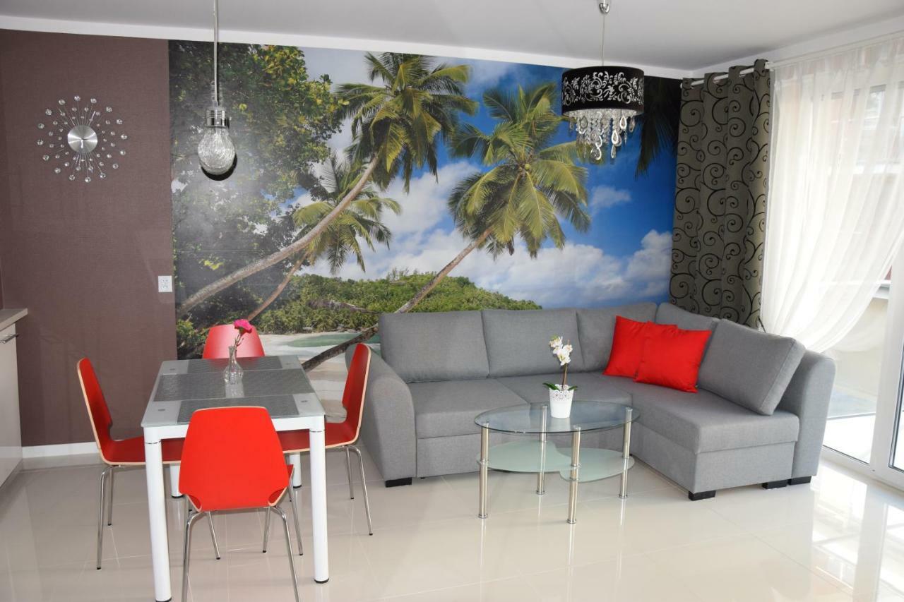 Apartament Ibiza Przy Plazy Rewal Εξωτερικό φωτογραφία